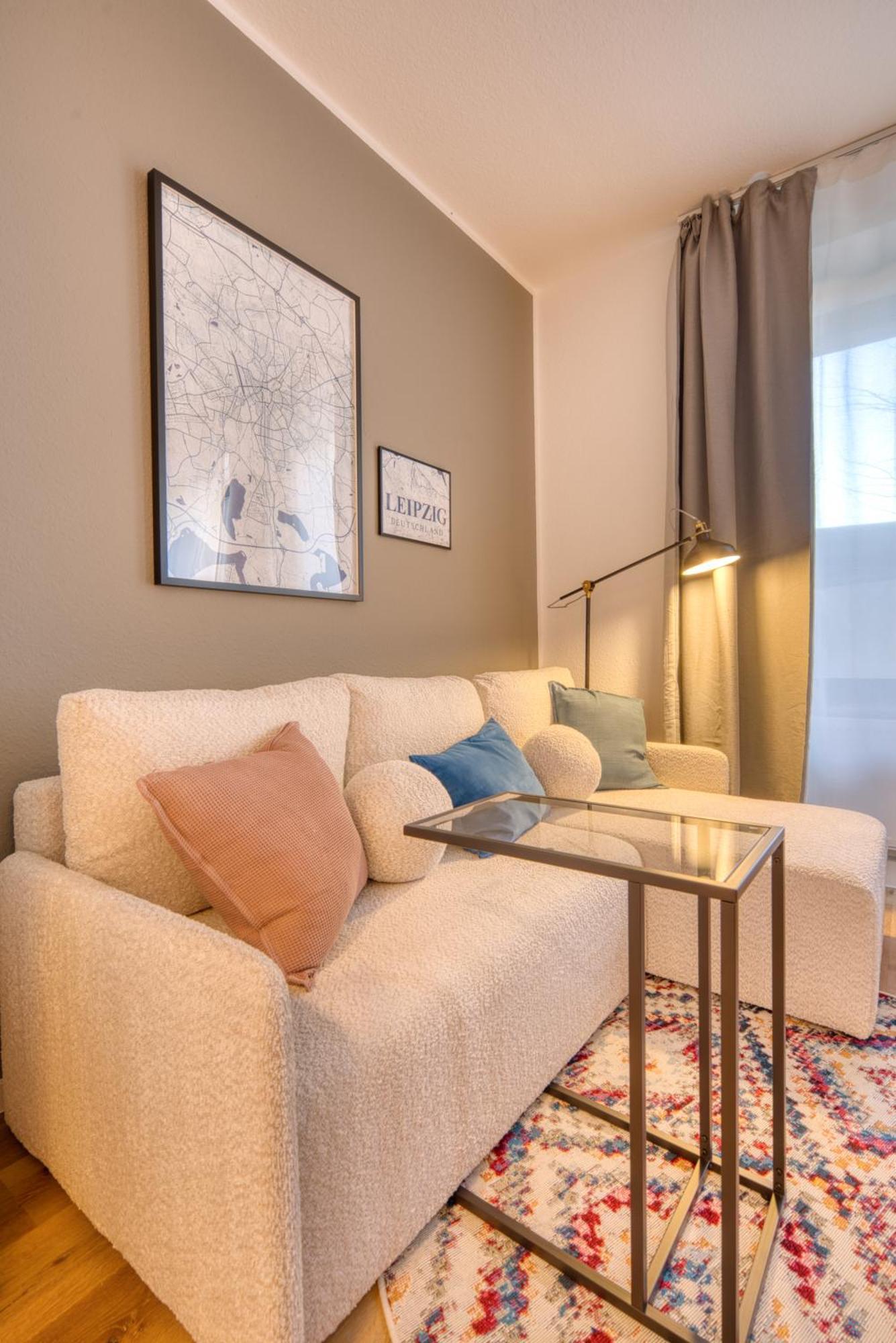 Apartment Fullhouse Premium H11 *